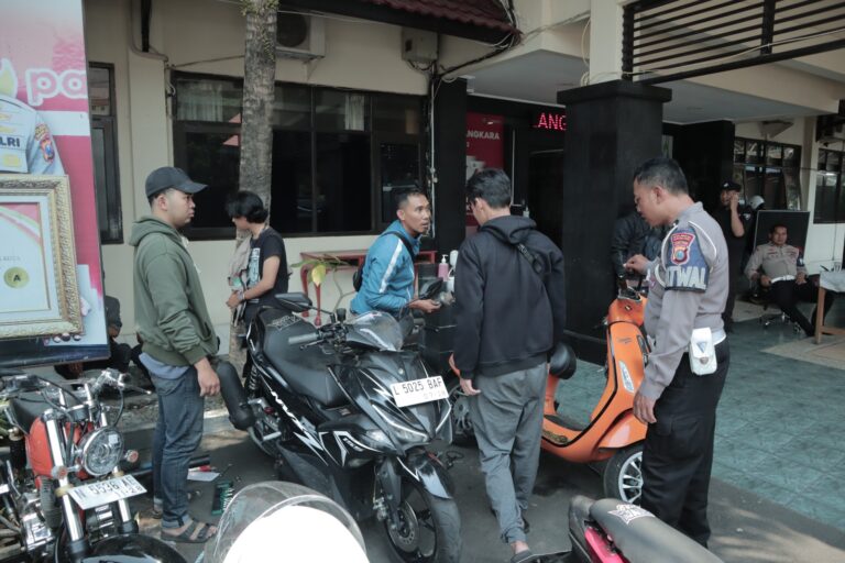 Polresta Malang Kota Kembalikan Ratusan Motor Hasil Operasi Balap Liar dan Knalpot Brong ke Pemiliknya