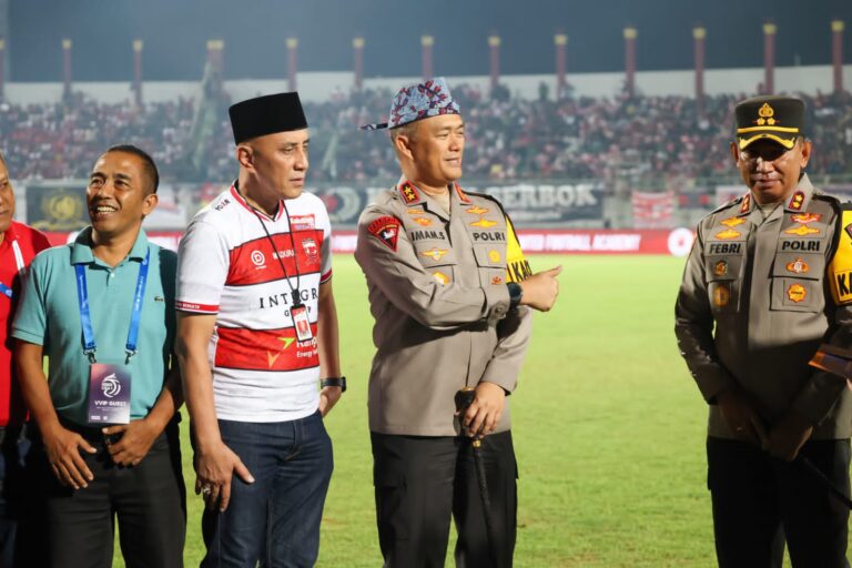 Libatkan 1.538 Personel Gabungan TNI – Polri, Championship Series BRI Liga 1 di Bangkalan Kondusif