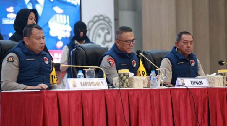 Polda Jatim Berhasil Ungkap Peredaran Sabu 84 Kg Amankan 2 Tersangka Jaringan DPO Internasional FP