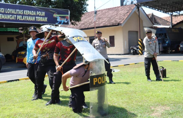 Jelang Pilkada 2024 Polres Mojokerto Kota Tingkatkan Kemampuan Dalmas