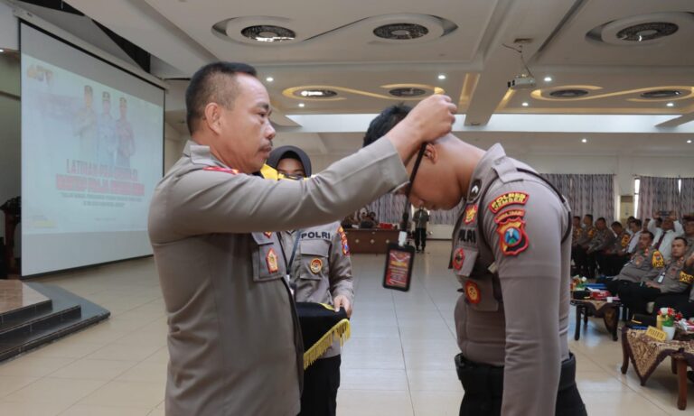 Polres Jember Gelar Latihan Pra Operasional Mantap Praja Semeru 2024 Siapkan Pengamanan Pilkada