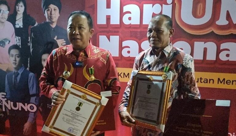 Koperasi Polres Jember Raih Penghargaan di Puncak Hari UMKM Nasional 2024