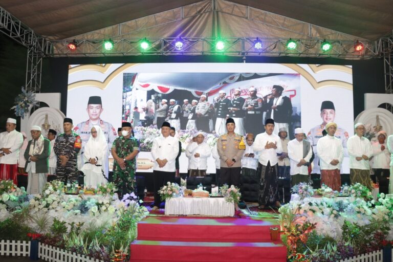 Cooling System, Polres Sampang Gelar Istighosah dan Doa Bersama Untuk Pilkada Damai