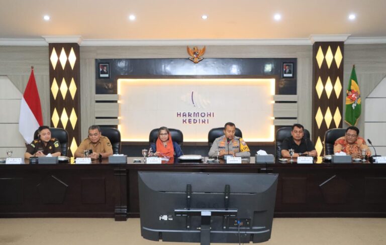 Kapolres Kediri Kota Bersama Pj Walikota Tekankan Netralitas Aparatur Negara di Pilkada 2024