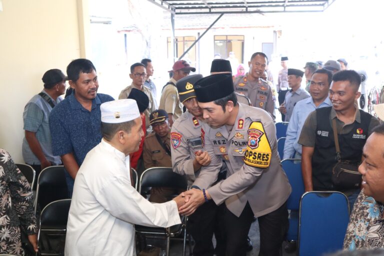 Cooling System Pilkada 2024, Kapolres Situbondo Silaturahmi dengan Toga dan Tomas