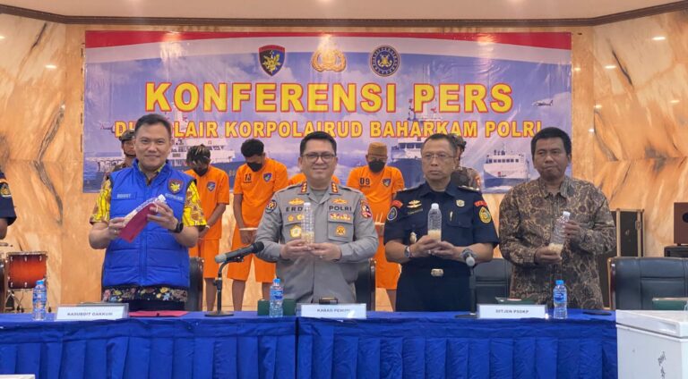 Ditpolair Baharkam Polri Amankan 4 Pelaku Penyelundupan 134 Ribu Baby Lobster di Banten, Negara Dirugikan Rp32,8 Miliar