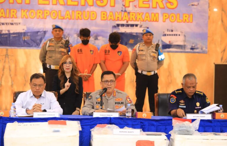 Polri Ungkap Kasus Perdagangan Ilegal 100 Ribu Benih Bening Lobster