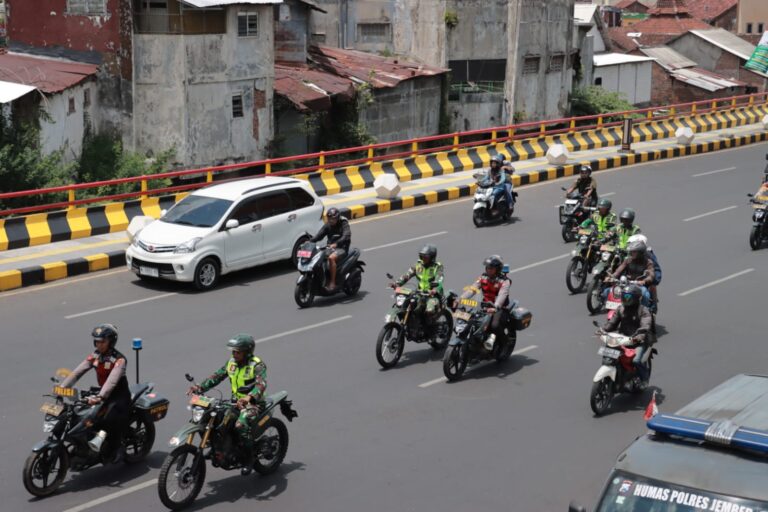 Ketua DPRD dan KPU Apresiasi Polres Jember Sukses Pengamanan Kampanye Akbar Paslon Gubernur Jatim