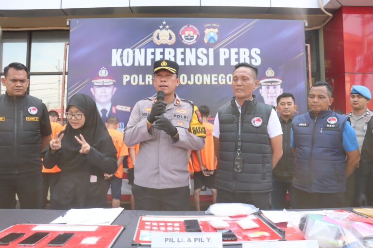 Polres Bojonegoro Berhasil Ungkap Jaringan Peredaran Narkoba, 13 Tersangka Diamankan