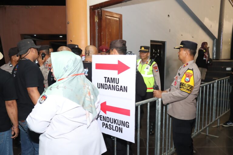 Polres Magetan Terjunkan Ratusan Personel Gabungan Amankan Debat Publik Terakhir Pilkada 2024