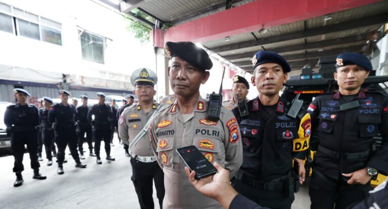 Polda Jatim Terjunkan 532 Personel Amankan Rapat Pleno Terbuka Rekapitulasi Suara Pilkada Tingkat Provinsi