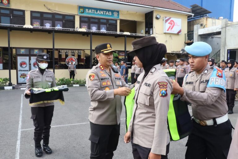 Polres Pelabuhan Tanjungperak Siagakan 201 Personel Pengamanan Pengesahan Warga Baru PSHT