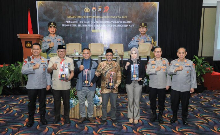 Gelar Dialog Publik di Malut, Divhumas Polri Gaungkan Semangat Generasi Berkarakter dan Berintegritas