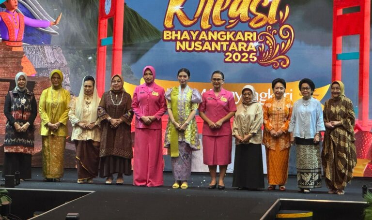Bazar Kreasi Bhayangkari Nusantara 2025 Resmi Dibuka, Dukung UMKM Naik Kelas dan Perkuat Ekonomi Nasional