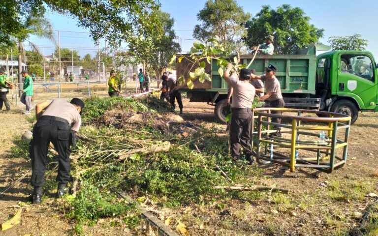 Sinergi Tiga Pilar, Polres Madiun Kota Kerja Bakti di Lokasi Dapur MBG Dukung Program Nasional