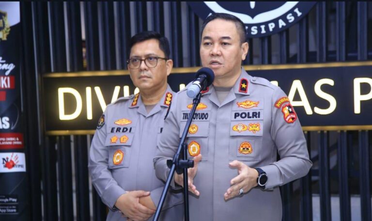 Polri Sampaikan Duka Cita dan Kerahkan Bantuan Evakuasi dalam Insiden KM Tunu Pratama Jaya