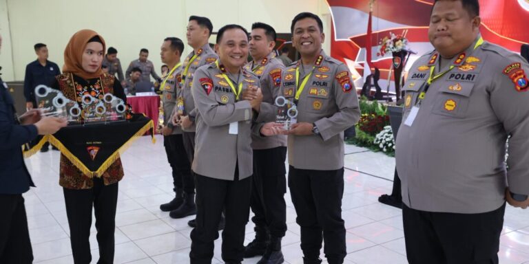 Sukses Selesaikan Sejumlah Perkara Tindak Pidana Polresta Sidoarjo Raih Penghargaan dari Kapolda Jatim