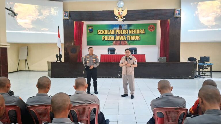 Mencetak Polisi Humanis Bermental Sehat, 247 Siswa Diktukba Polri SPN Polda Jatim Terima Pembekalan Psikologi