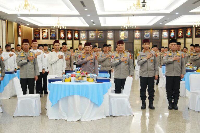 Ceramah di Mabes Polri, UAS Tekankan Pentingnya Toleransi Beragama