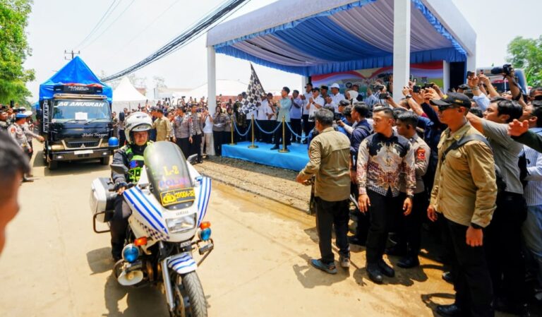 Tanam Serentak, 1.268 Ton Jagung Dilepas Polri untuk Bulog