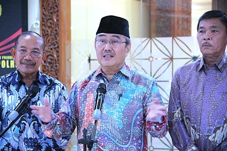 Audiensi Komisi Percepatan Reformasi Polri Dengan Organisasi Kelompok Masyarakat