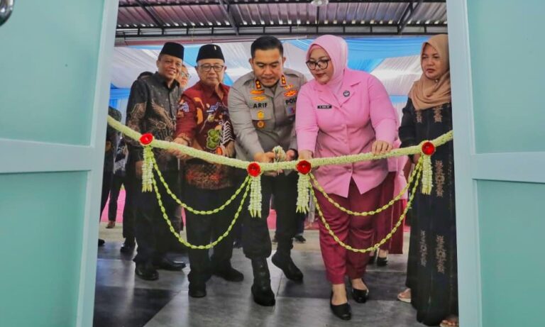 Polres Blitar Launching SPPG di Jimbe Wujudkan Dukungan Polri Terhadap Generasi Sehat