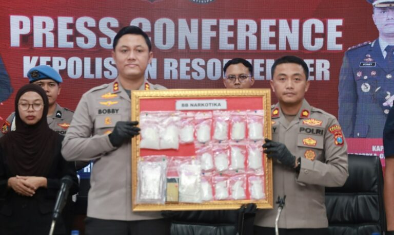 Polres Jember Bongkar Jaringan Narkotika Antar Pulau, 885 Gram Sabu dan 300 Butir Ekstasi Disita