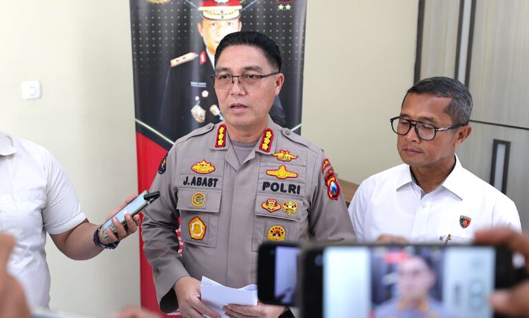 Polda Jatim Amankan Tersangka Ketiga Kasus Perusakan Rumah Nenek Elina