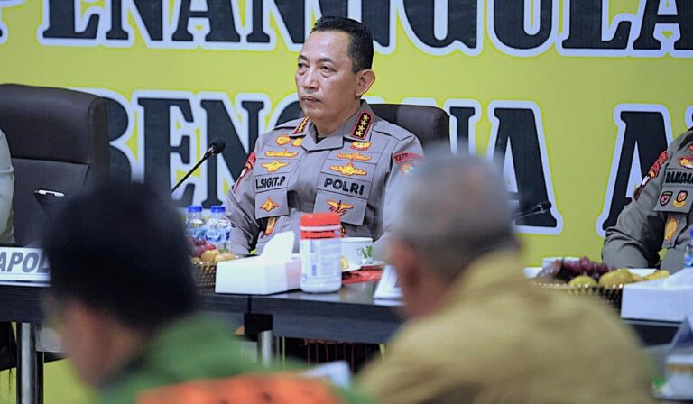 Kapolri Pimpin Rakor Bencana dengan Forkopimda Sumut, Bahu Membahu Tangani Bencana