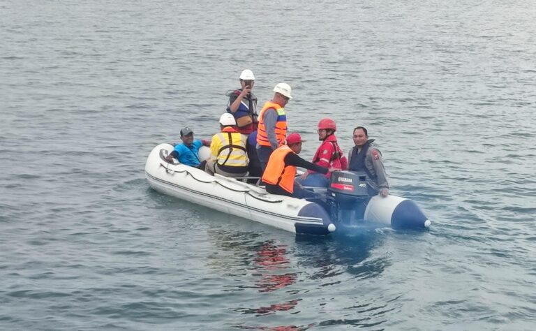 Jelang Nataru Polres Probolinggo Patroli Laut Amankan Obyek Vital