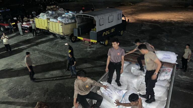 KP Wisanggeni-8005 Angkut Bantuan Kemanusiaan dari Sabang ke Pelabuhan Malahayati