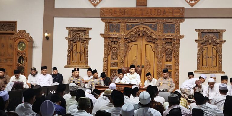 Awali Tugas Kapolres Blitar Kota Silaturahmi ke Tokoh Ulama