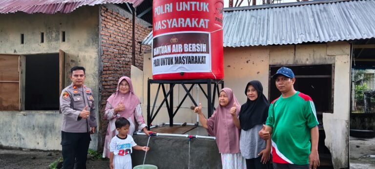 Polri Bangun Puluhan Sumur Bor, Warga Padang Pariaman Mulai Nikmati Air Bersih Pascabencana*