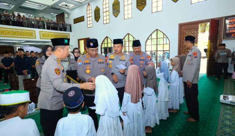 Polda Jatim Peringati Isra’ Mi’raj Pertebal Iman dan Taqwa