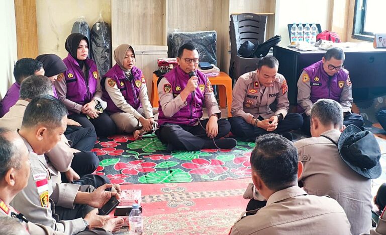 Rumah Terendam, Tugas Tetap Jalan Trauma Healing Mabes Polri Hadir untuk Personel Polres Aceh Tamiang