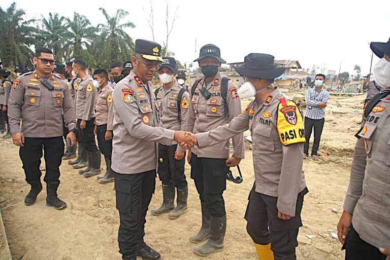 Tinjau Latsitardanus di Aceh Tamiang, Gubernur Akpol Pastikan Taruna Hadir Membantu Masyarakat