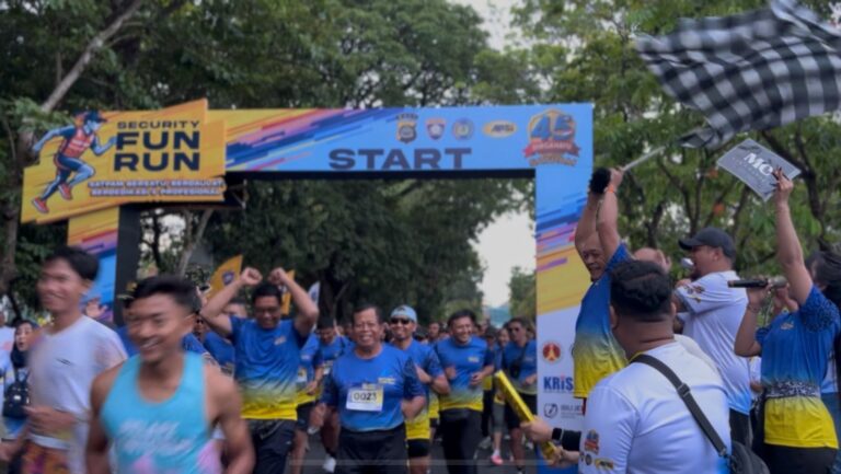 Puncak HUT Satpam ke-45, Dirbinmas Polda Bali Lepas Ratusan Peserta Security Fun Run