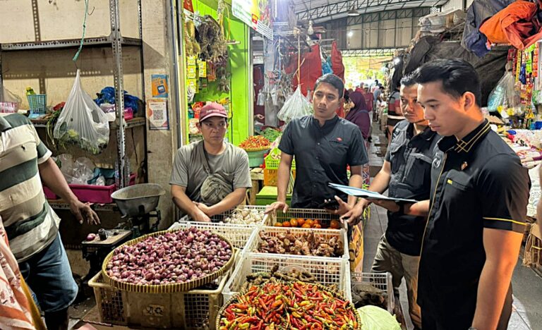 Jelang Ramadhan Satgas Pangan Polres Gresik Sidak Pasar
