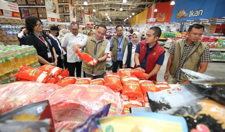 Polda Jatim Cek Izin Edar dan Mutu Pangan Jelang Lebaran