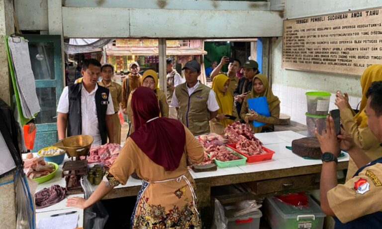 Satgas Saber Polres Bojonegoro Bersama TPID Sidak Harga Sembako Jelang Ramadhan