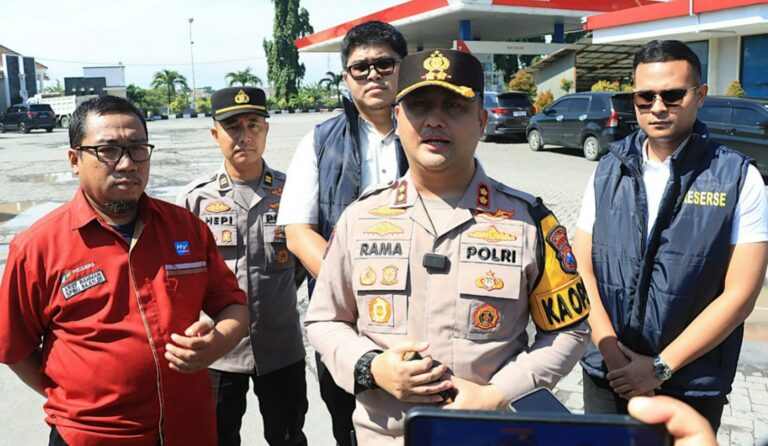 Polres Gresik Pantau SPBU Pastikan Stok Aman di Libur Lebaran