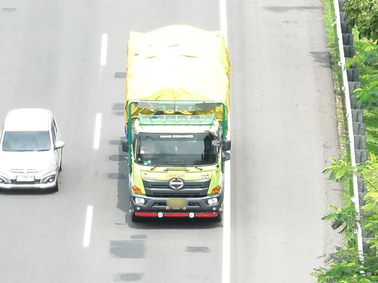 Korlantas Polri Perkuat Pengawasan Lalu Lintas, ETLE Drone Patrol Presisi Mengudara di Langit Denpasar