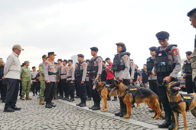 Pimpin Apel Operasi ketupat, Kapolri Instruksikan Jajaran Wujudkan Mudik Aman-Keluarga Bahagia