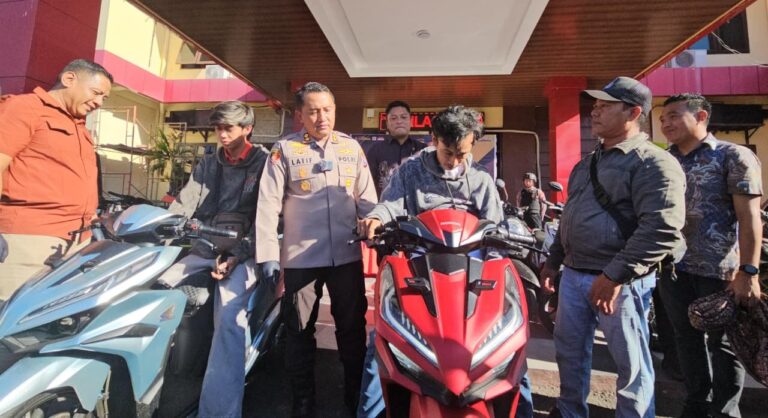 Polres Probolinggo Temukan dan Serahkan Motor yang Hilang, Korban Curanmor Tersenyum Riang