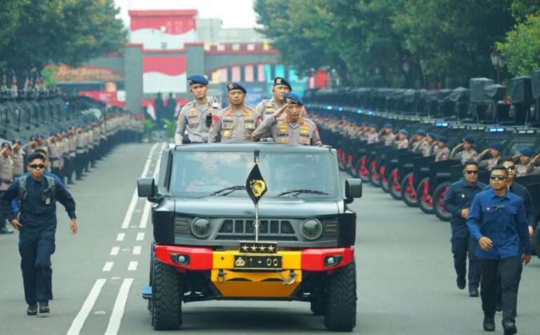 Kapolri Pimpin Apel dan Buka Rakernis Korps Brimob Polri Tahun 2026