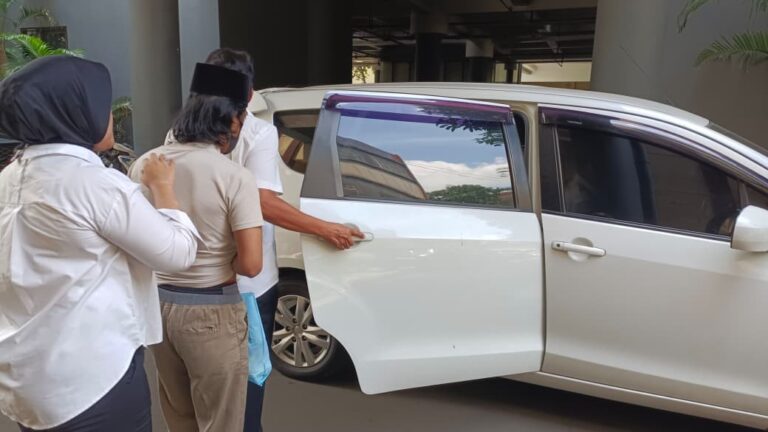 Polda Jatim Limpahkan Tersangka Kasus Oknum Lora Bangkalan, Berkas UF P21