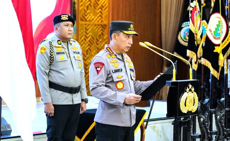 Kapolri Pimpin Pelantikan dan Sertijab Sejumlah PJU Mabes Polri dan Kapolda