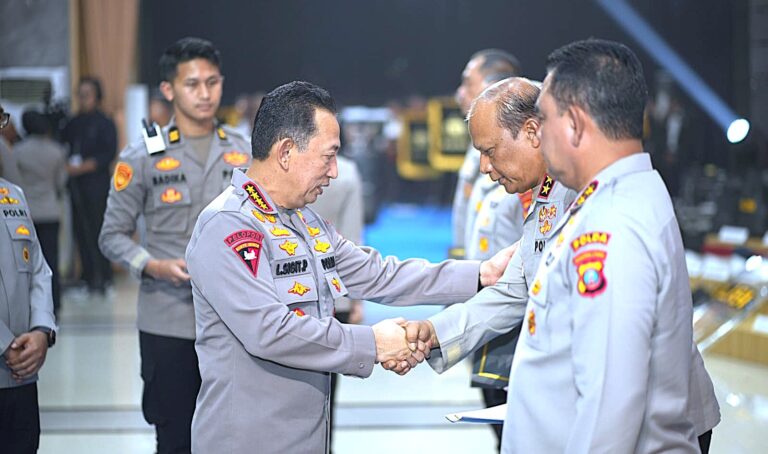 Biro Logistik Polda Jatim Kembali Raih Penghargaan Pengelolaan BMN Terbaik Tingkat Nasional