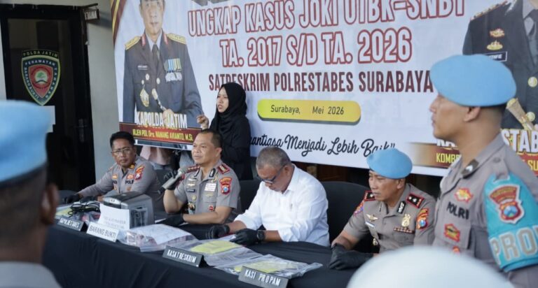 Polrestabes Surabaya Amankan 14 Tersangka Joki UTBK-SNBT