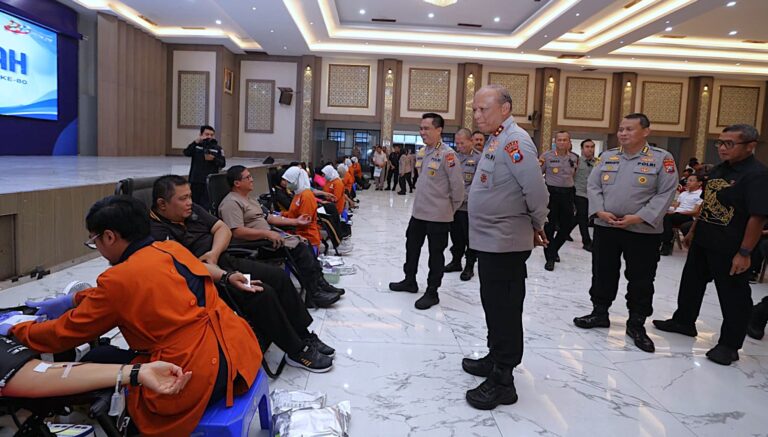 Aksi Sosial Polda Jatim Sambut Hari Bhayangkara ke-80 Gelar, Donor Darah Untuk Kemanusiaan